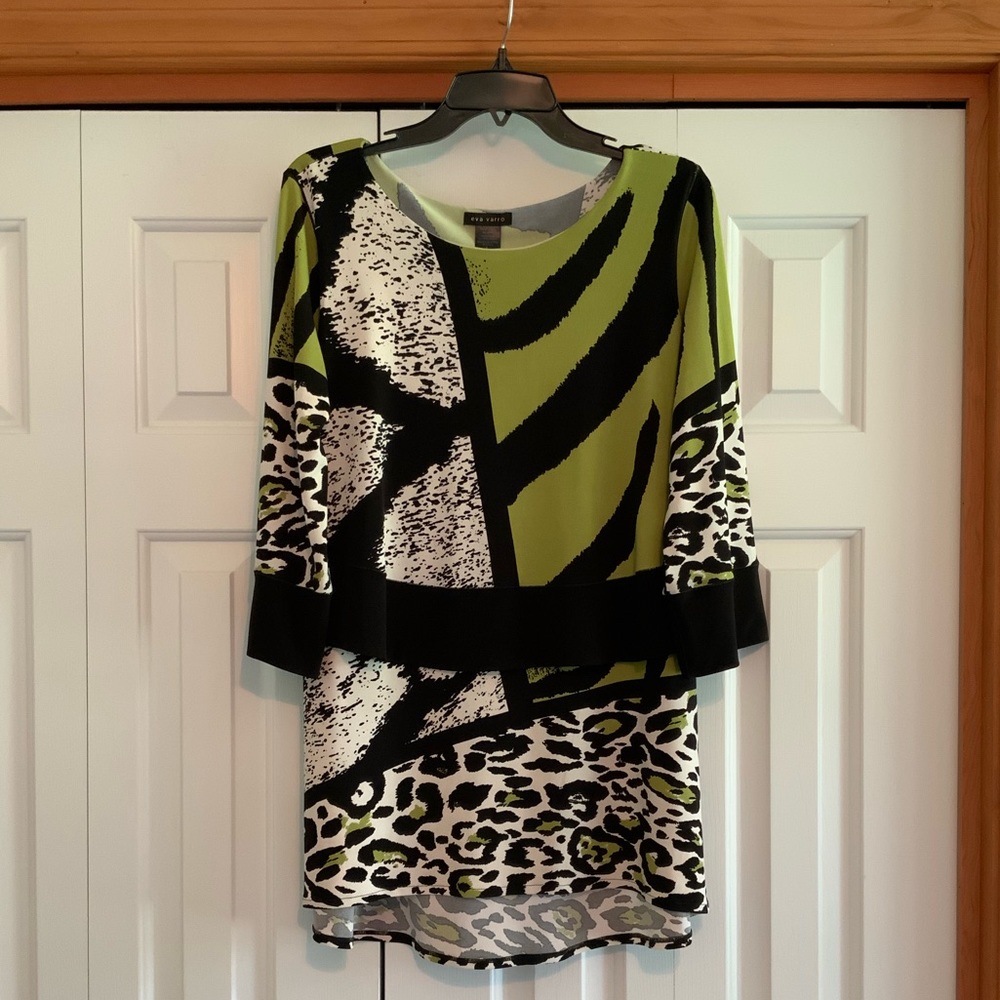 Eva Varro Double Layered 3/4 Sleeve Animal Print Dress